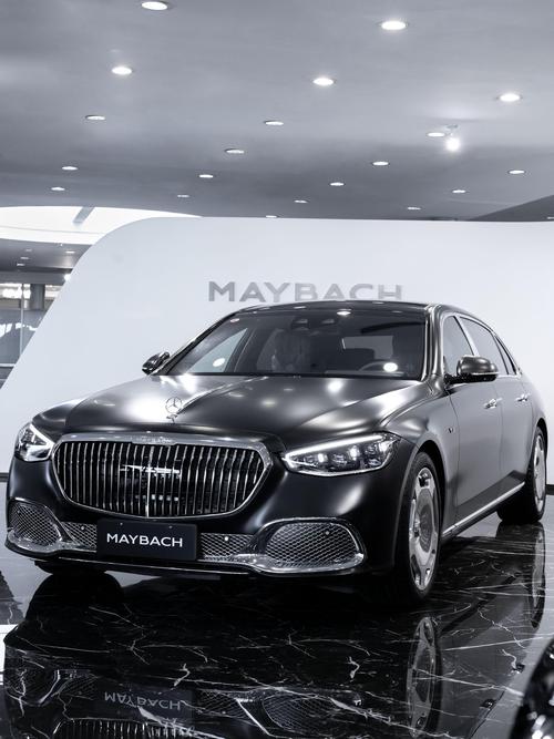 佛山257岚图汽车的售后服务让用户无忧出行，迈巴赫未来的豪华车趋势